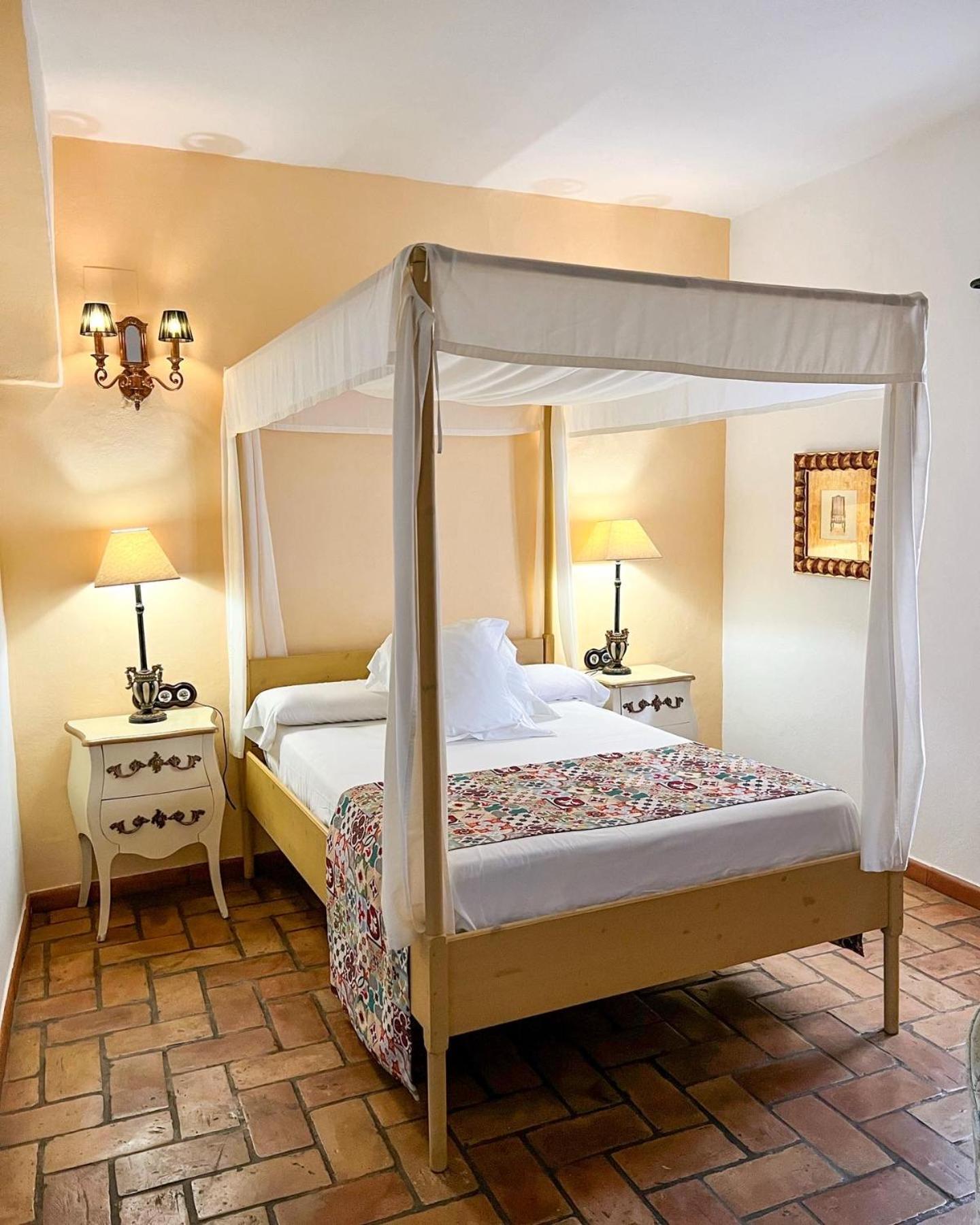 Hostal Servilia 카르모나 외부 사진